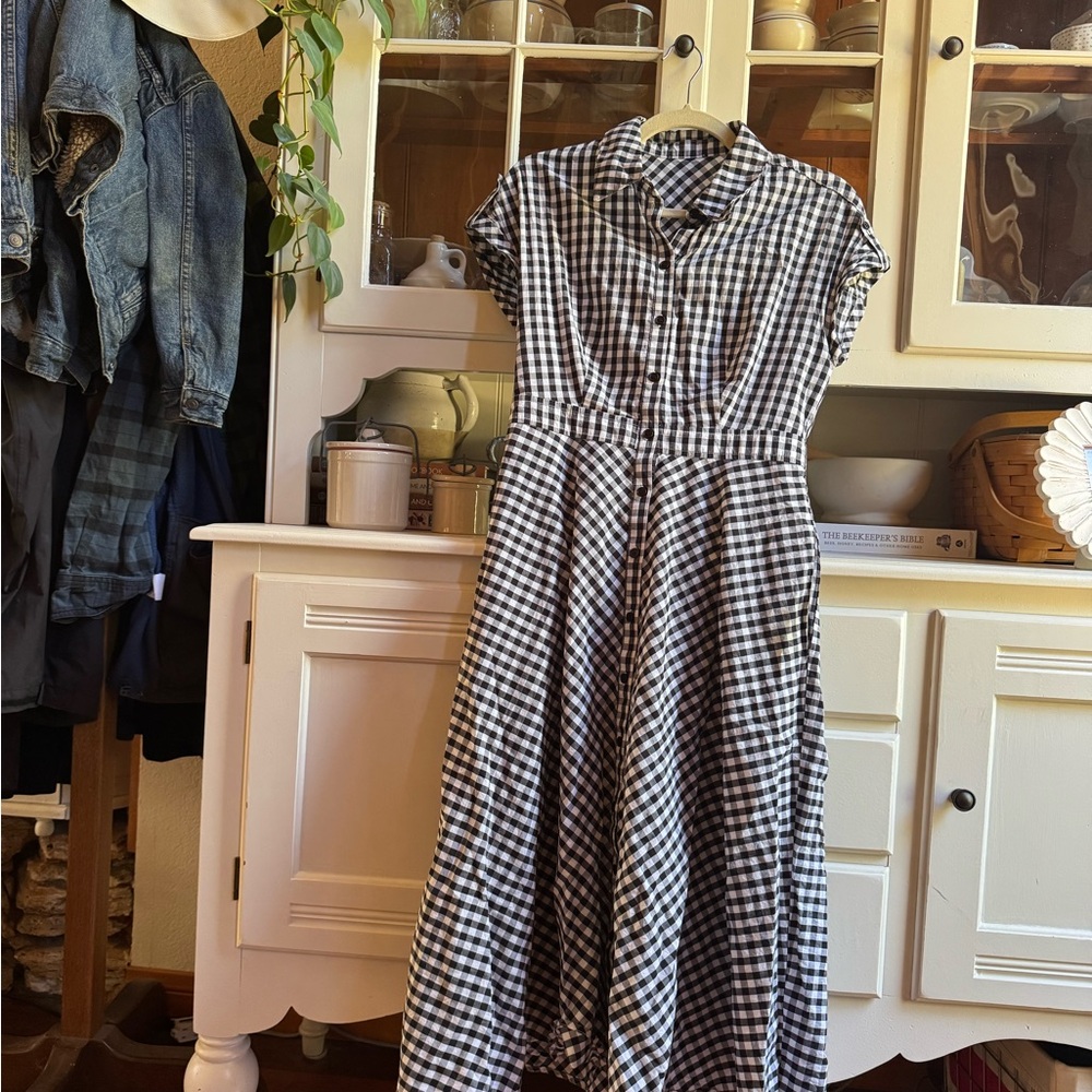 Classic Black and White Gingham Midi Dress